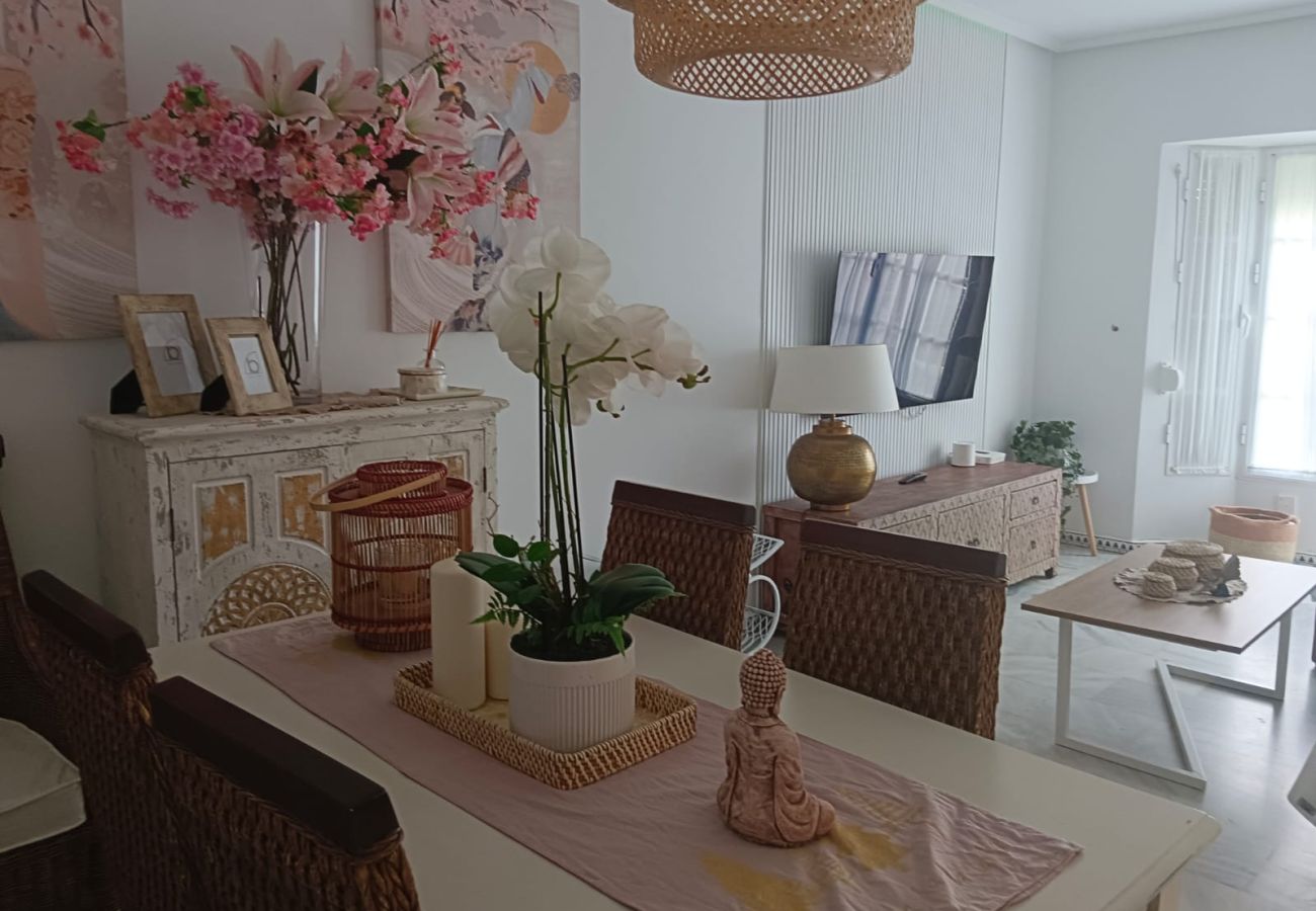 Casa rural en Chiclana de la Frontera - R103 Chalet Zalamea