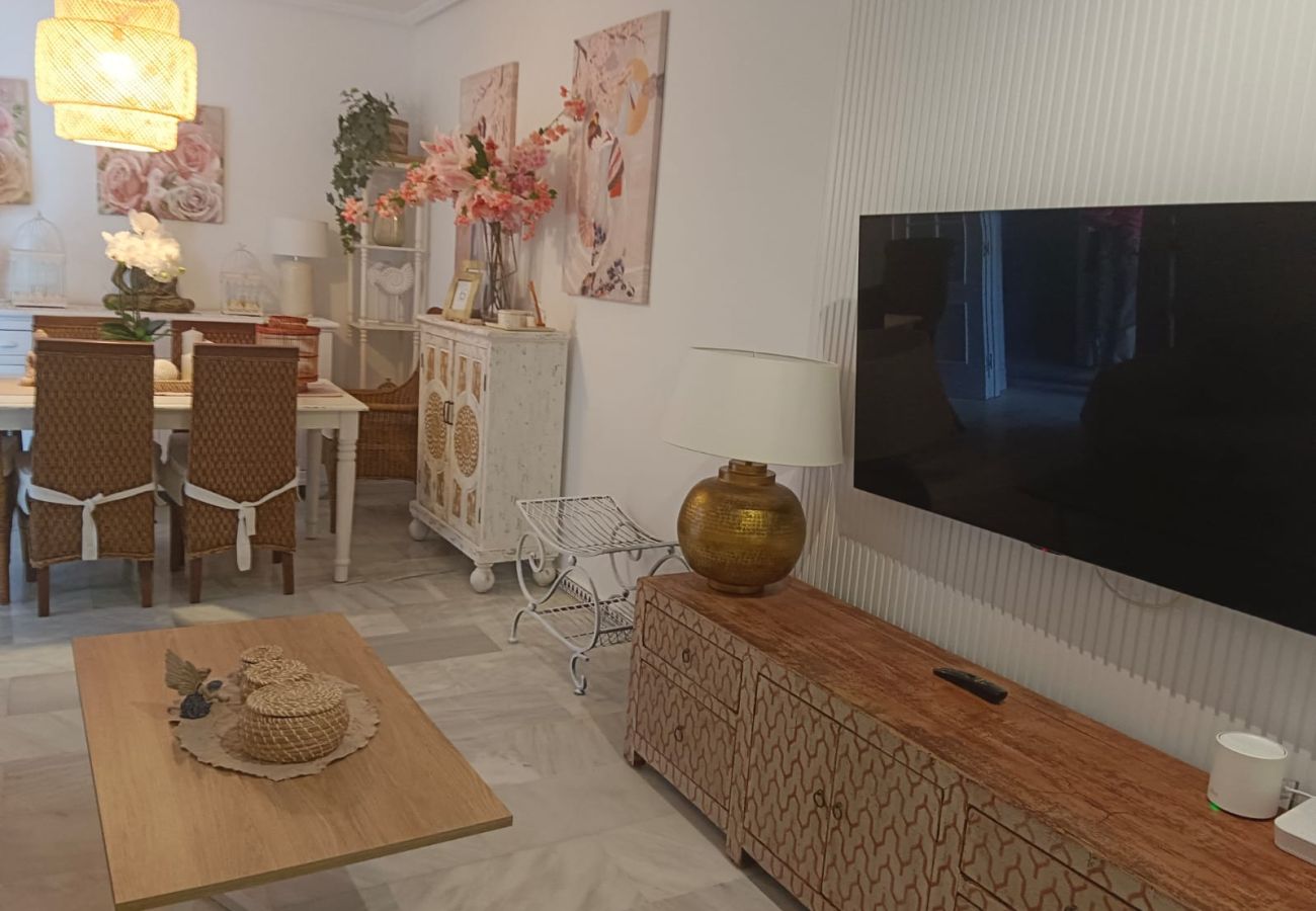 Casa rural en Chiclana de la Frontera - R103 Chalet Zalamea