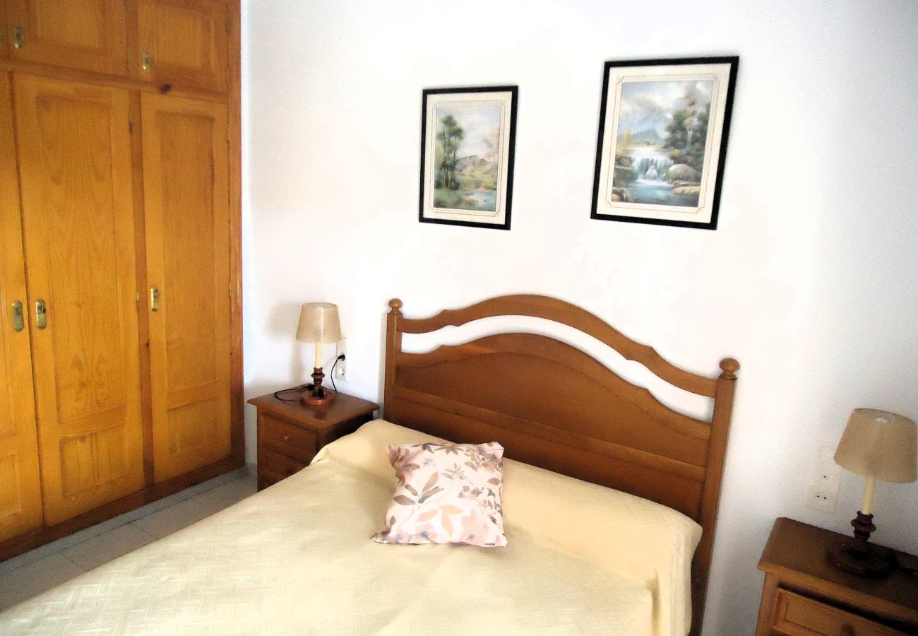 Apartamento en Peñiscola - La Cova 6 pax. Playavacaciones