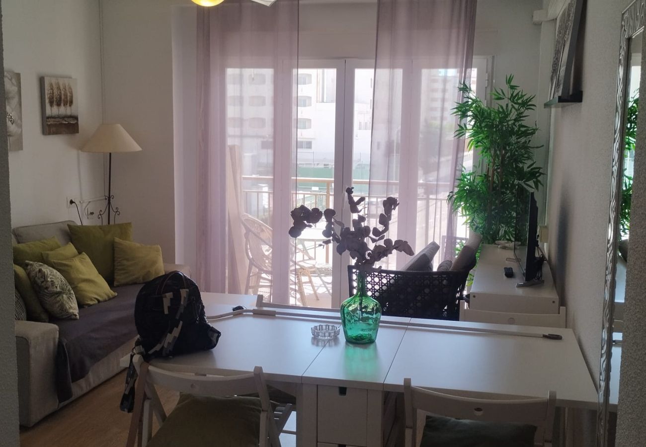 Apartamento en Playa de Gandía - 1.Roma V esc. 1 2º pta 6