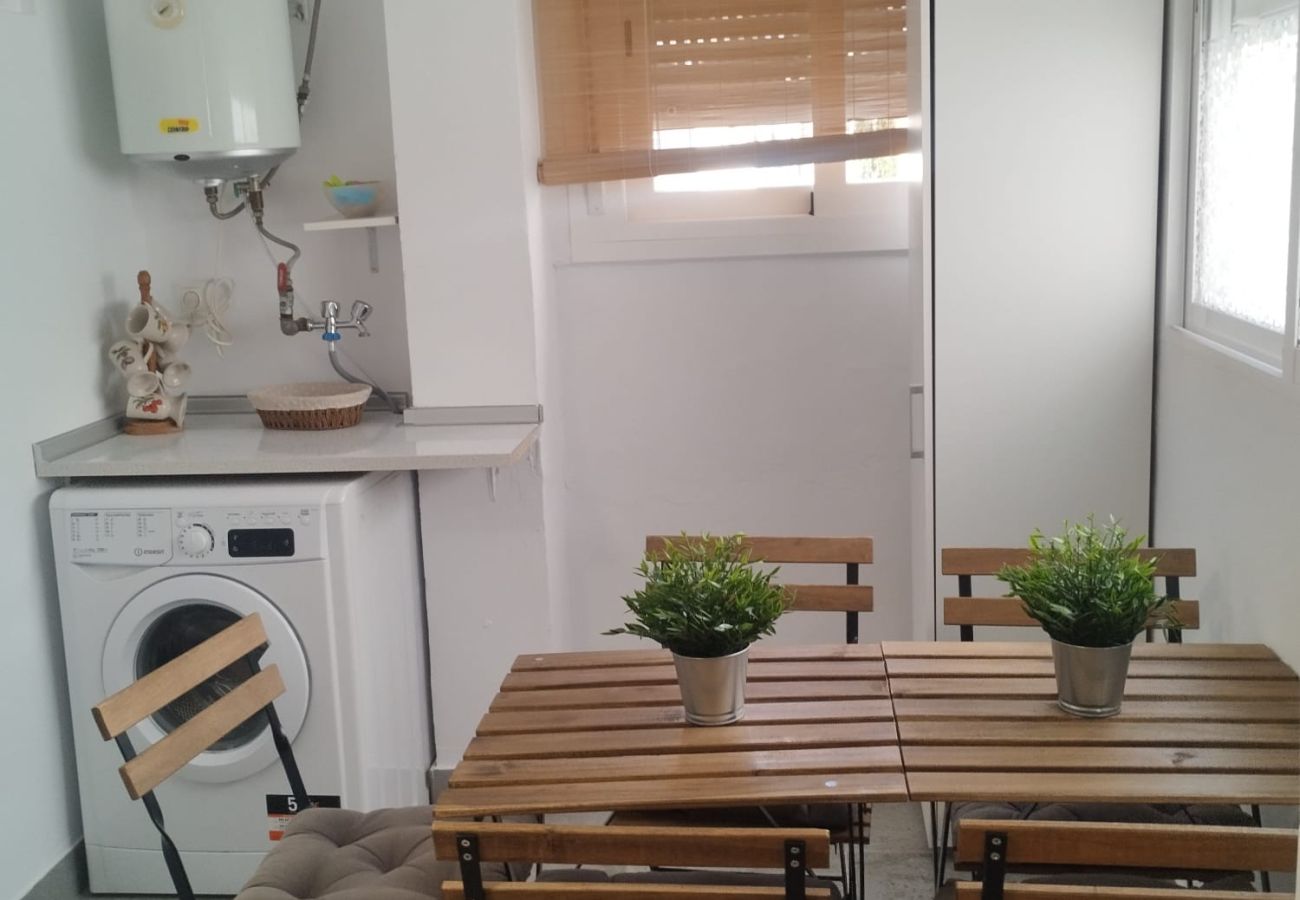Apartamento en Playa de Gandía - 1.Roma V esc. 1 2º pta 6