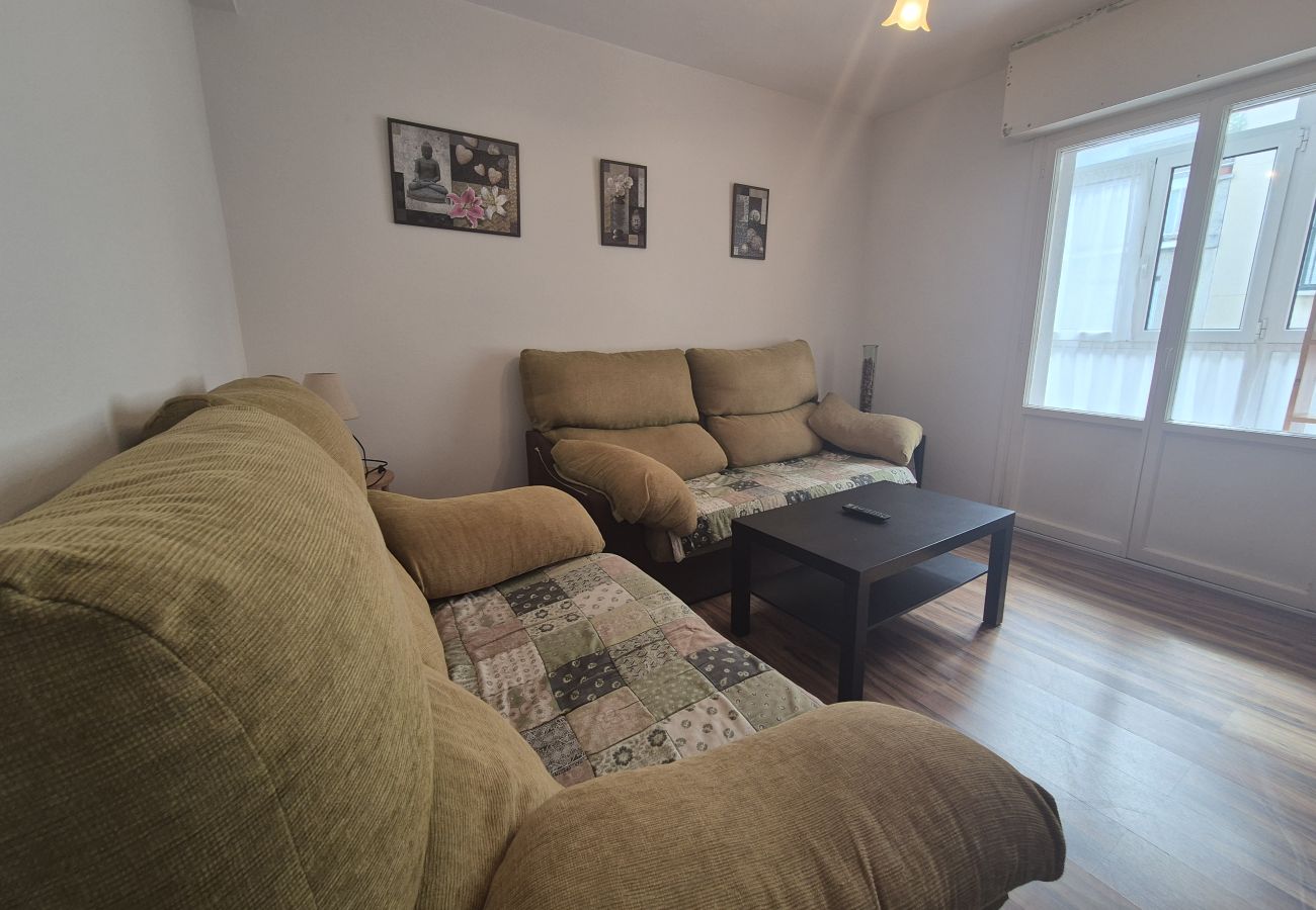 Apartamento en Luanco - 25A06 Centrico Playa 4 dormitorios Luanco