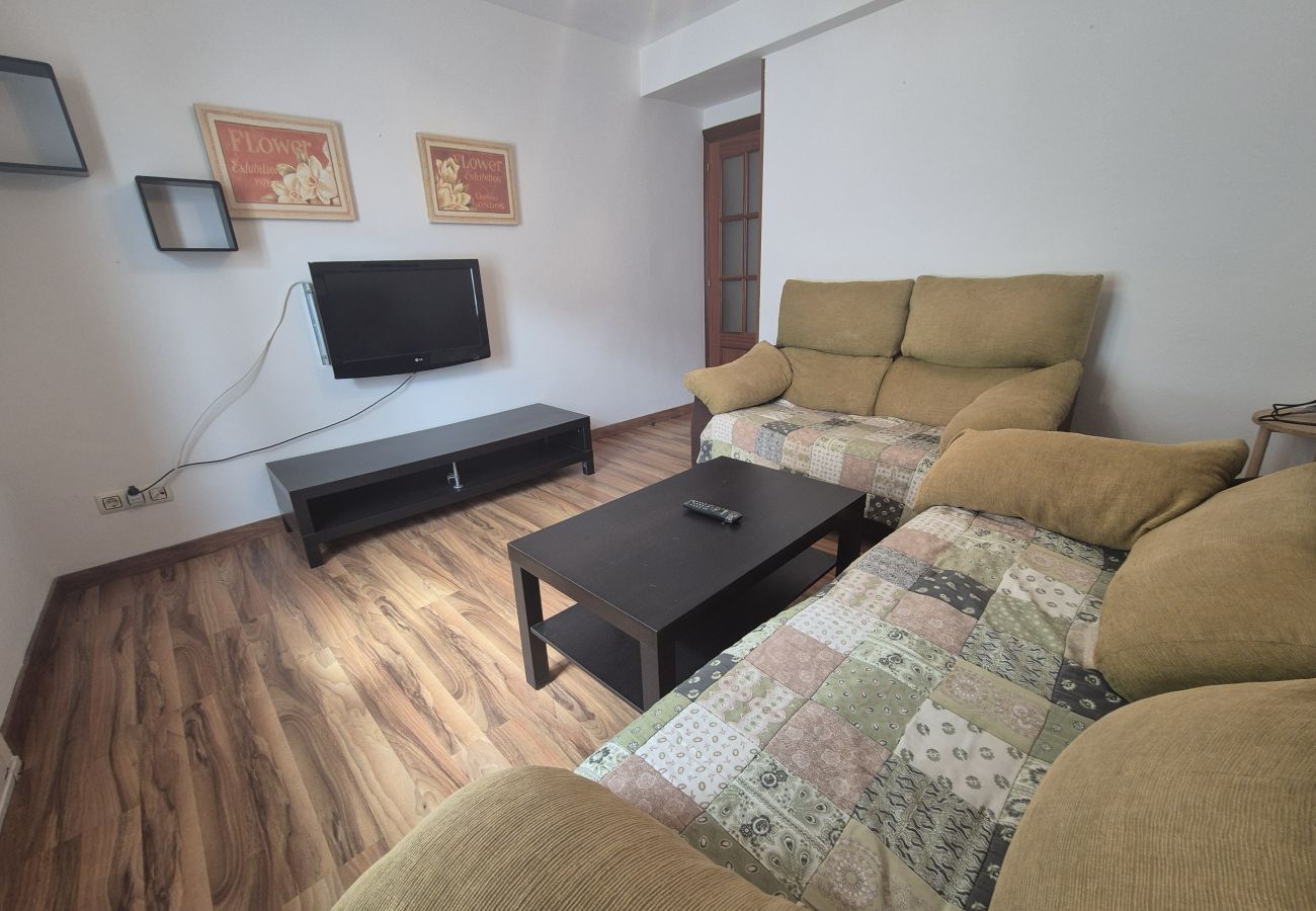 Apartamento en Luanco - 25A06 Centrico Playa 4 dormitorios Luanco