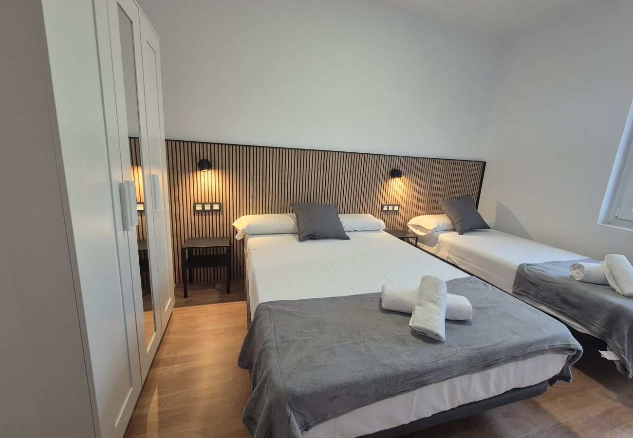 Apartamento en Oviedo - 648D2 Apartamentos Mareval