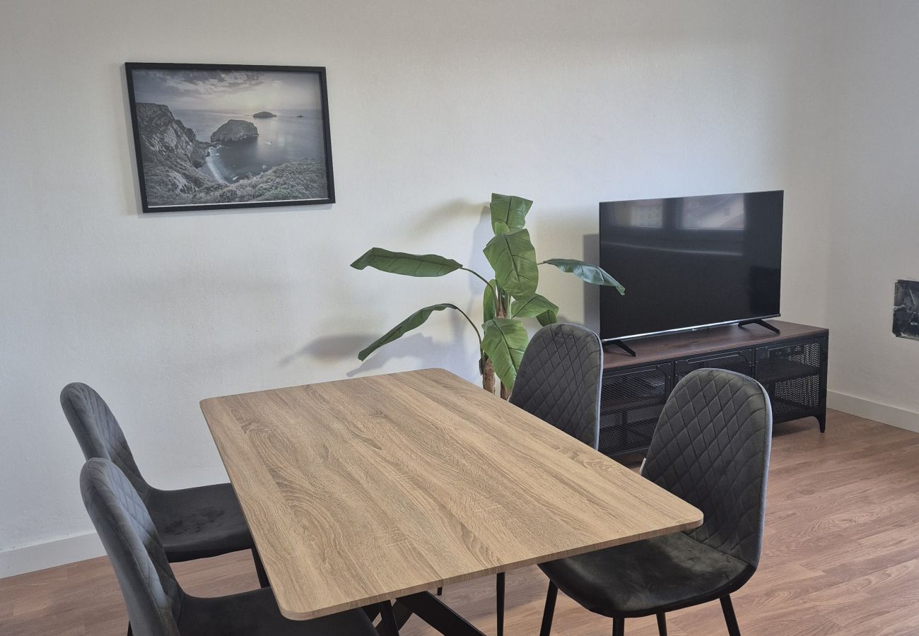 Apartamento en Oviedo - 648D2 Apartamentos Mareval