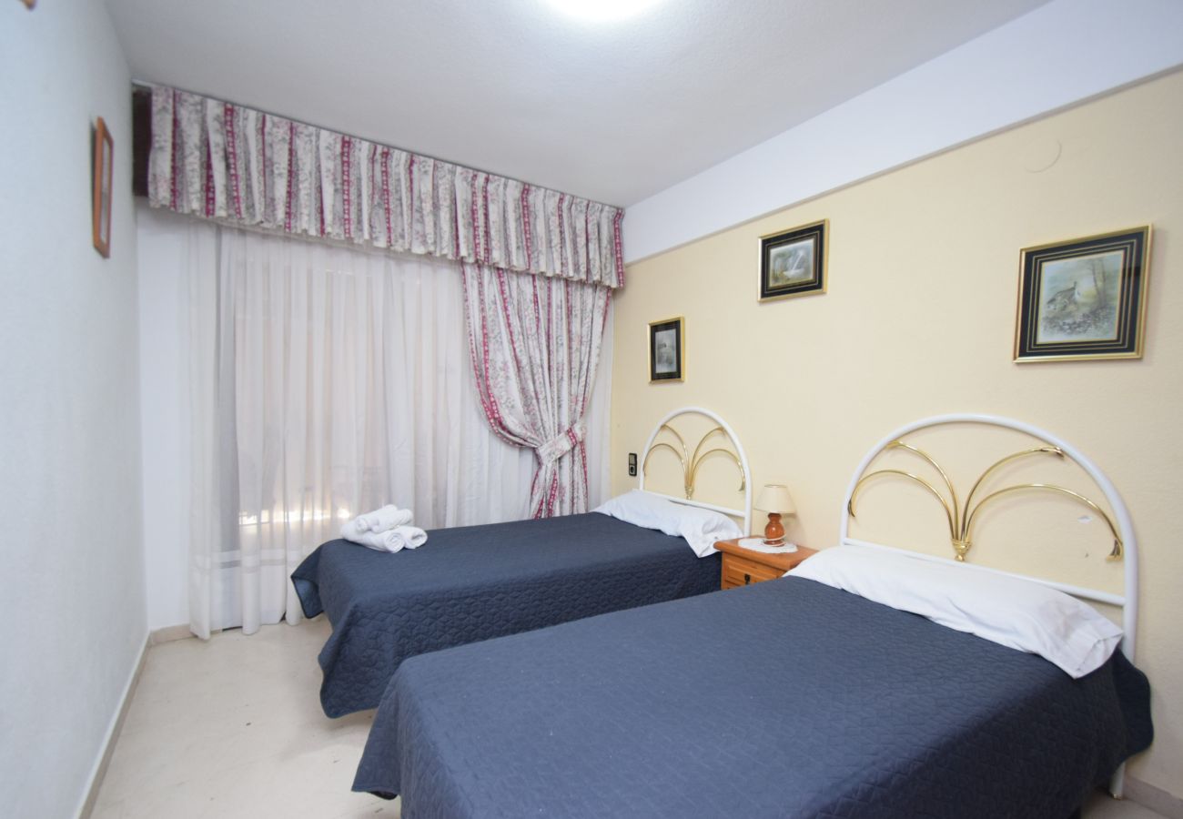 Apartamento en Benidorm - LOS GEMELOS 15E