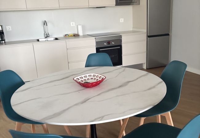 Apartamento en Gijón - 1B143 Amplio moderno 3 dormitorios  primera linea