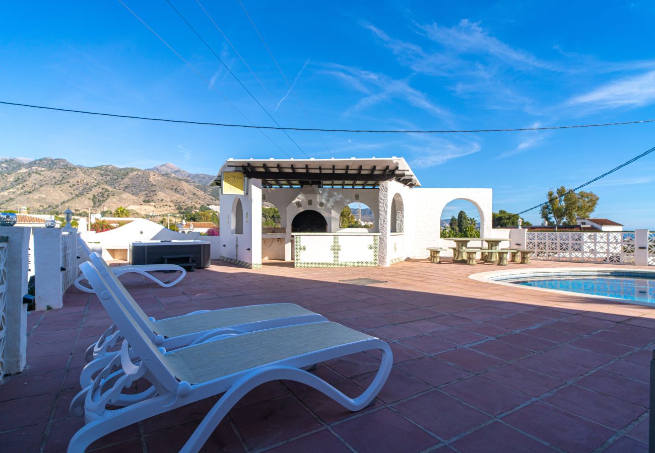 Villa en Nerja - Villa Mauri Private Pool by Casasol