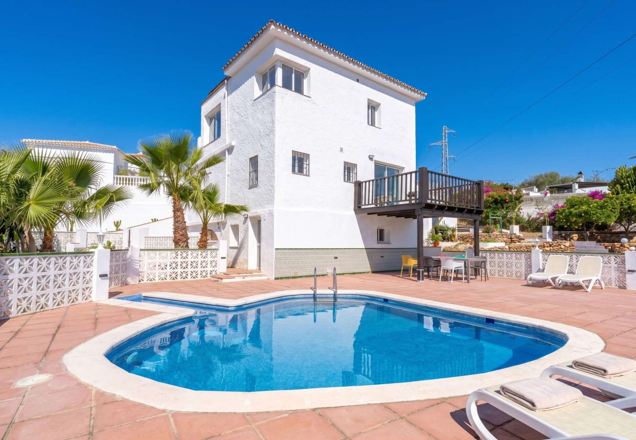 Villa en Nerja - Villa Mauri Private Pool by Casasol