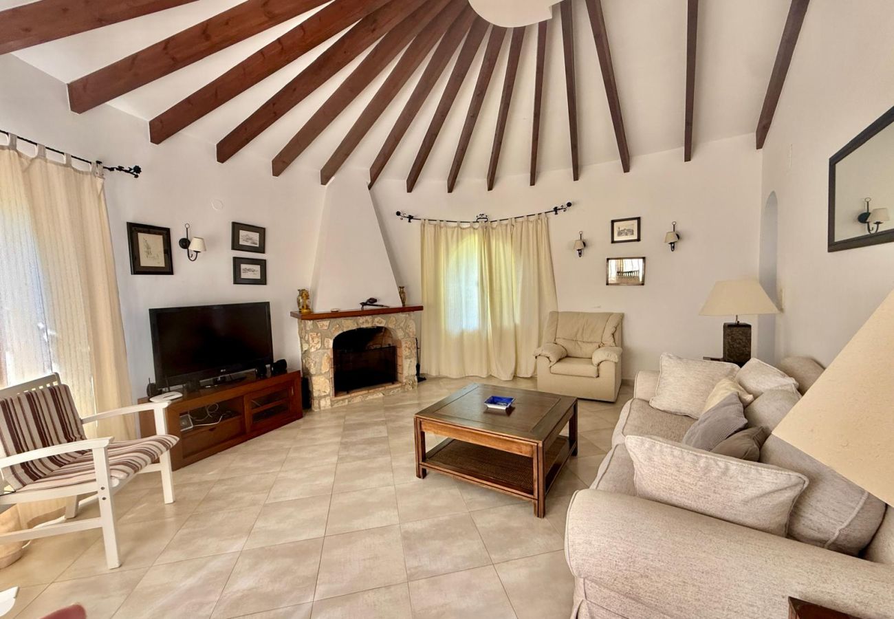 Villa en Calpe - AT060 VILLA ORTENBACH