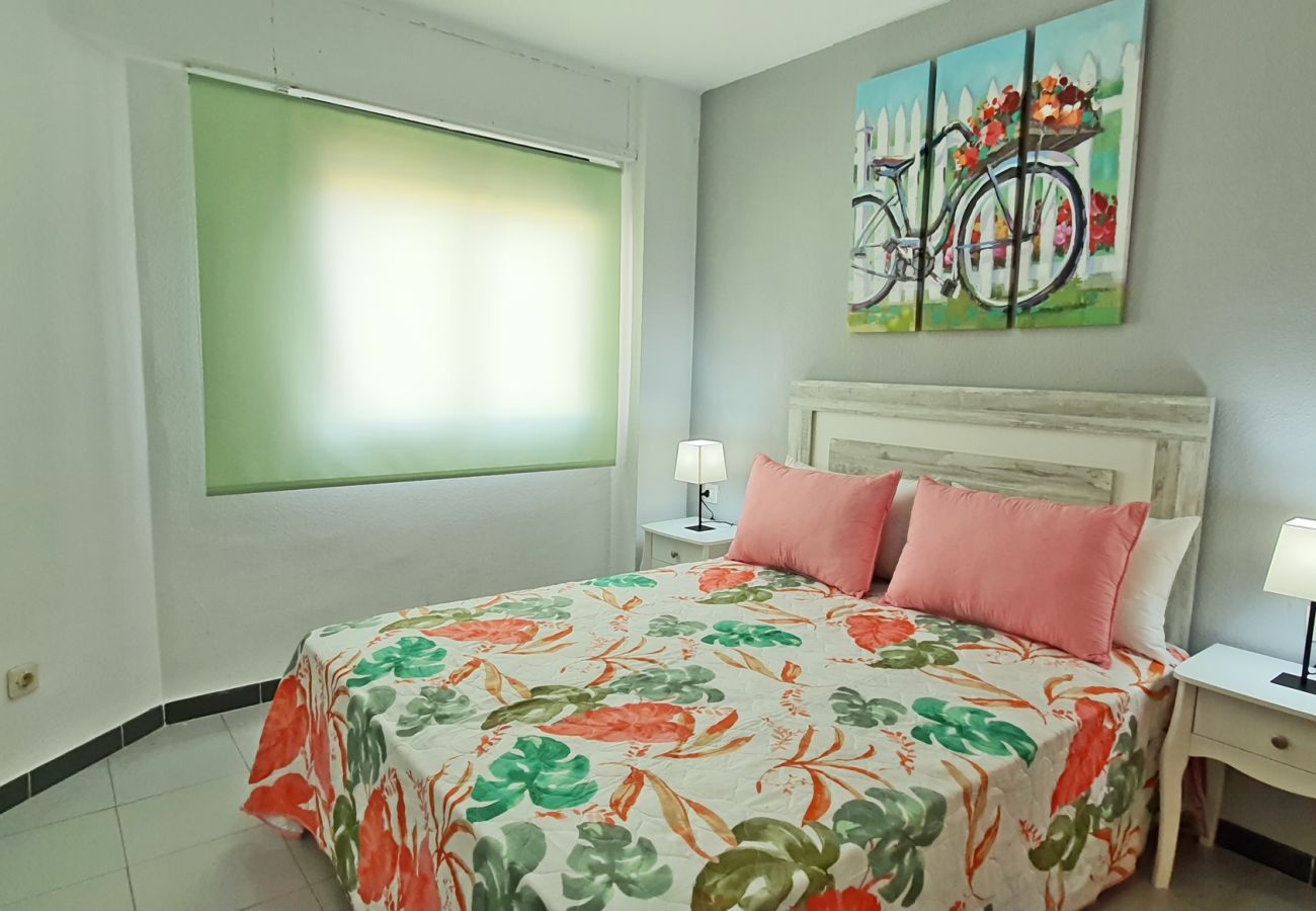 Apartamento en Gandia - GARDENIAS I  3ª - 9º - E
