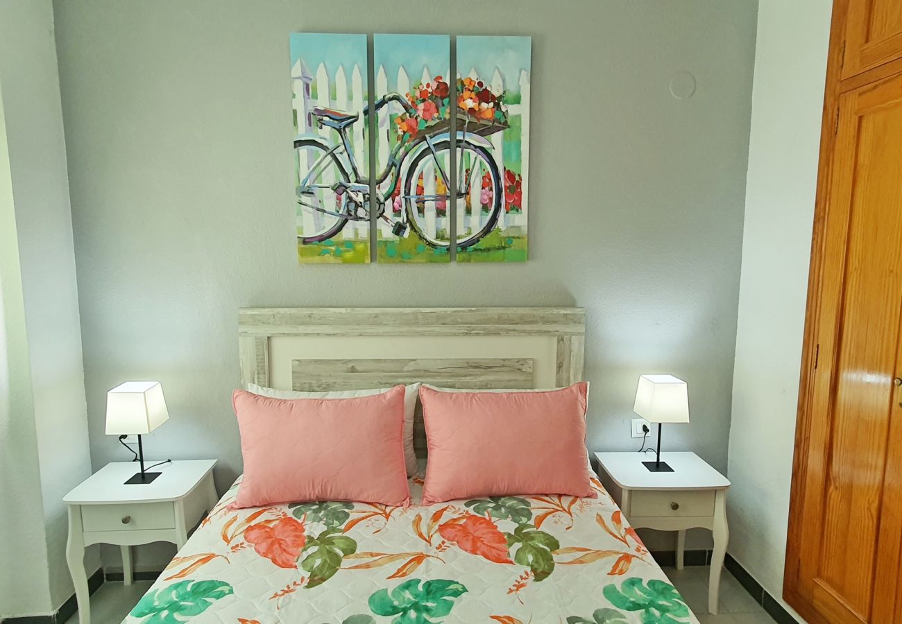 Apartamento en Gandia - GARDENIAS I  3ª - 9º - E