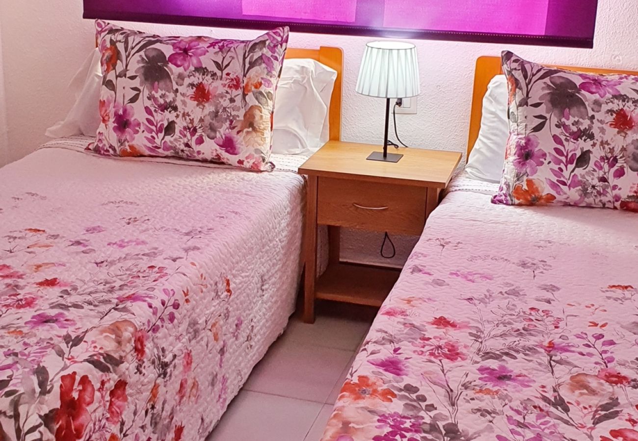 Apartamento en Gandia - GARDENIAS I  3ª - 9º - E
