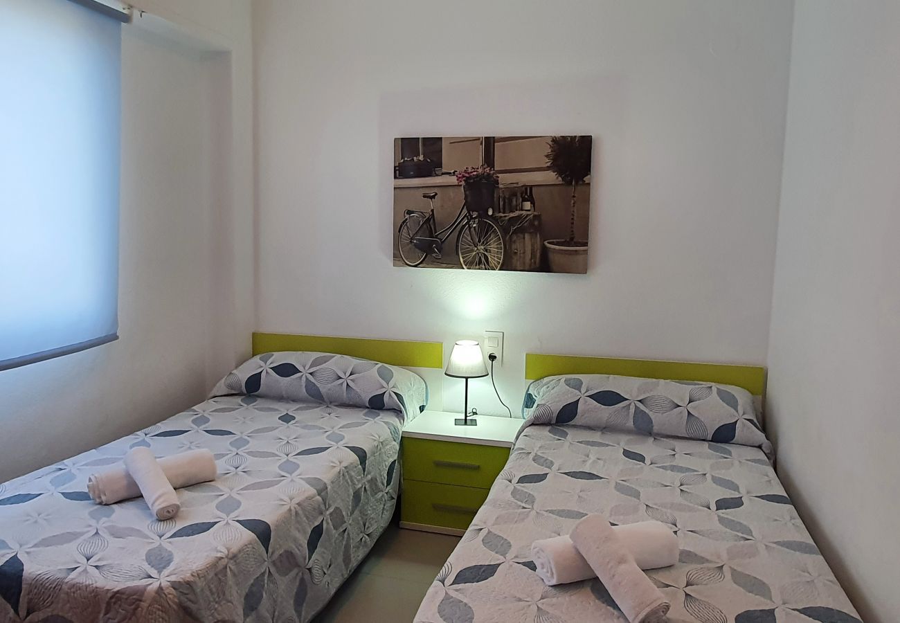 Apartamento en Gandia - GARDENIAS III - 9º  - A