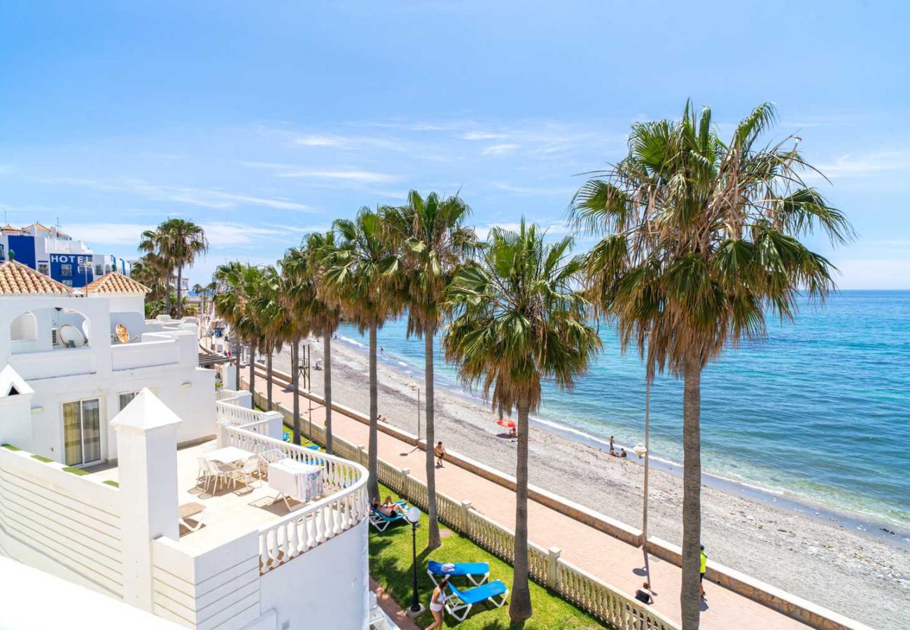 Apartamento en Nerja - Stella Maris Beachfront 2J by Casasol