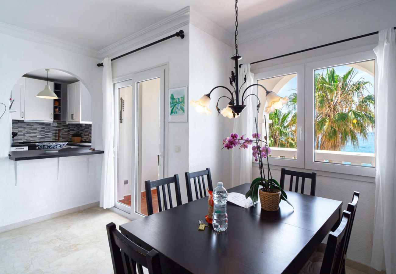 Apartamento en Nerja - Stella Maris Beachfront 2J by Casasol