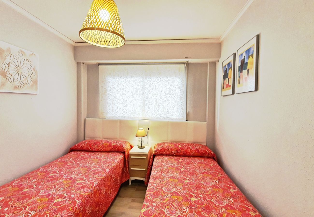 Apartamento en Gandia - LAS ANTILLAS 4ª - 6º - IZQ