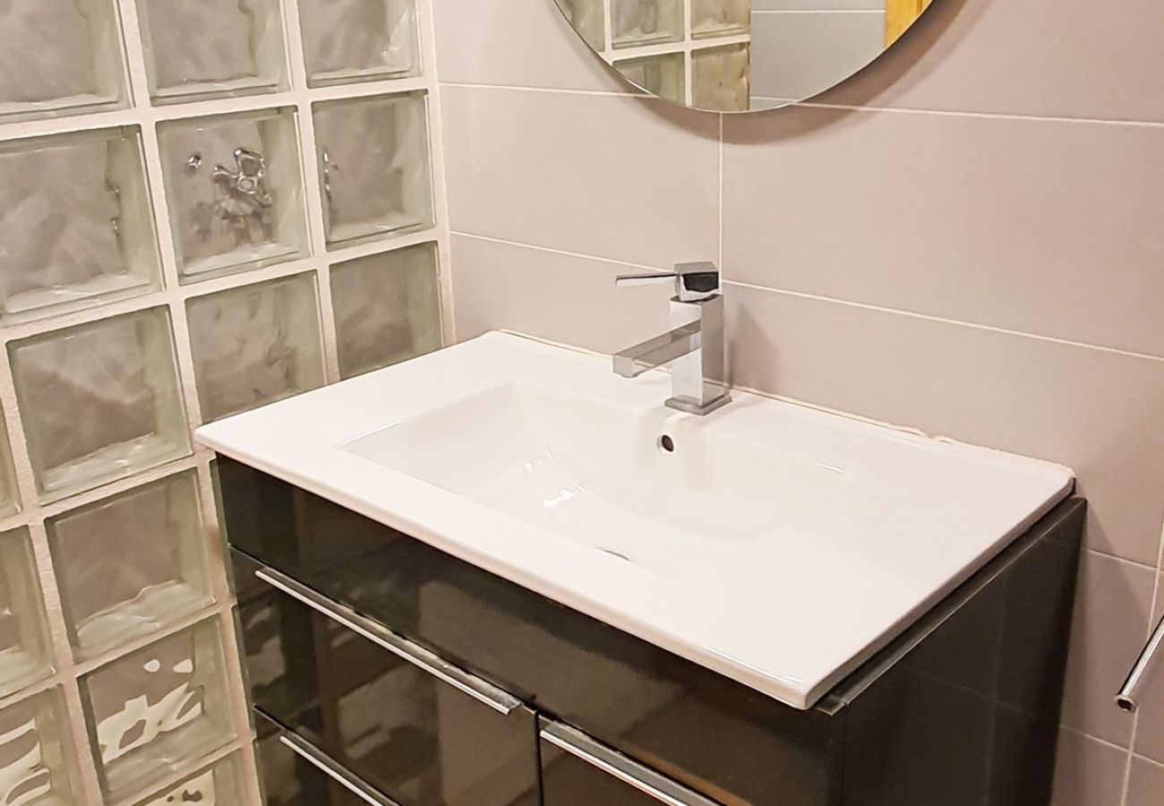 Apartamento en Miramar Playa - EUROPA I - D - 6º - DCHA