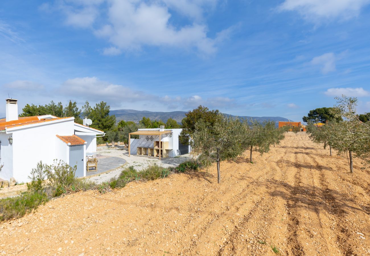 Villa en Ibi - Rustic Escape by Fidalsa