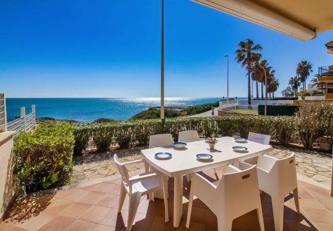 Villa en Alcoceber / Alcossebre - Lujosa villa frente al mar TRES PLAYAS