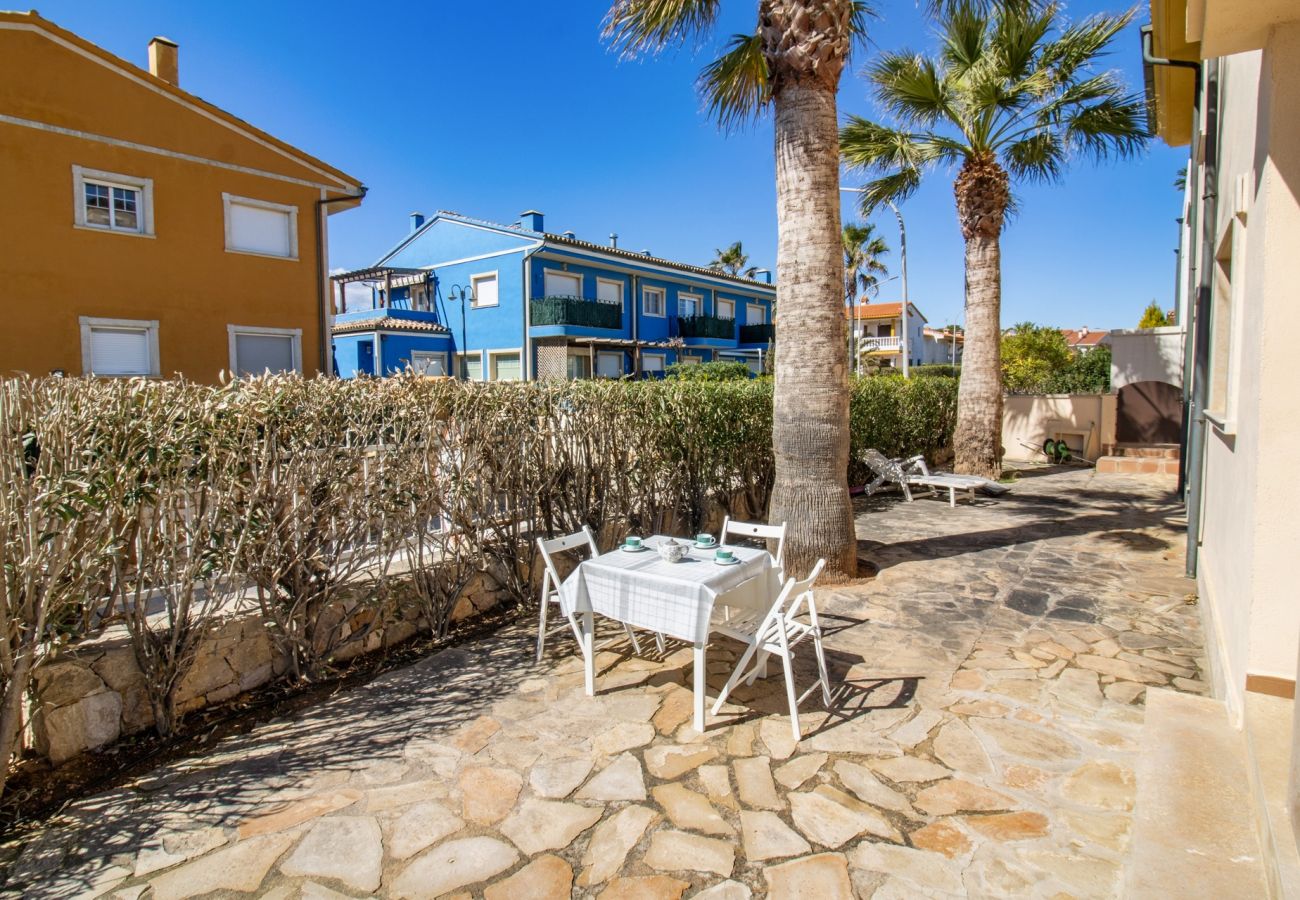 Villa en Alcoceber / Alcossebre - Lujosa villa frente al mar TRES PLAYAS