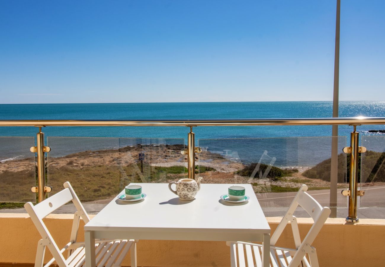 Villa en Alcoceber / Alcossebre - Lujosa villa frente al mar TRES PLAYAS