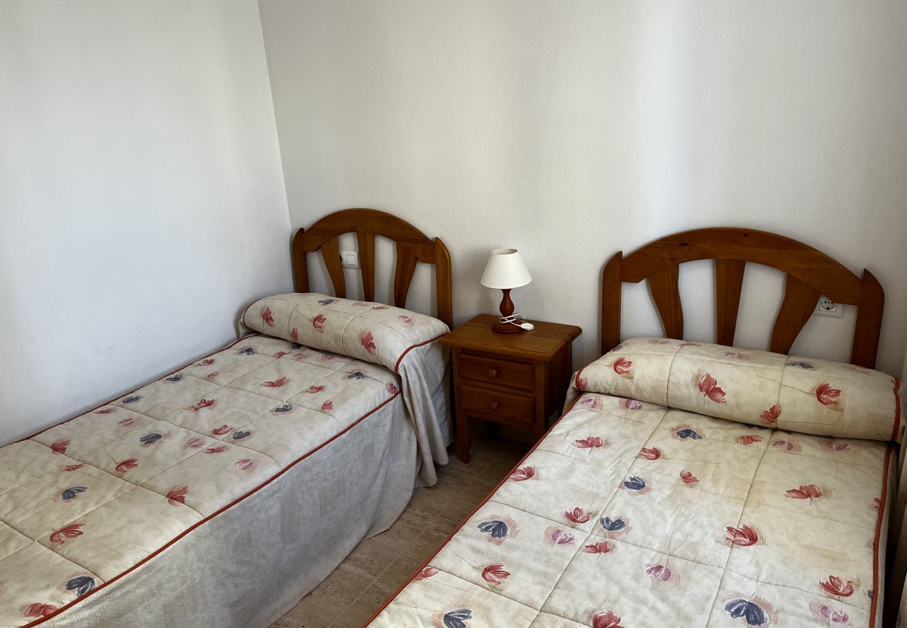 Apartamento en La Manga del Mar Menor - PUERTO MAR I - 01014