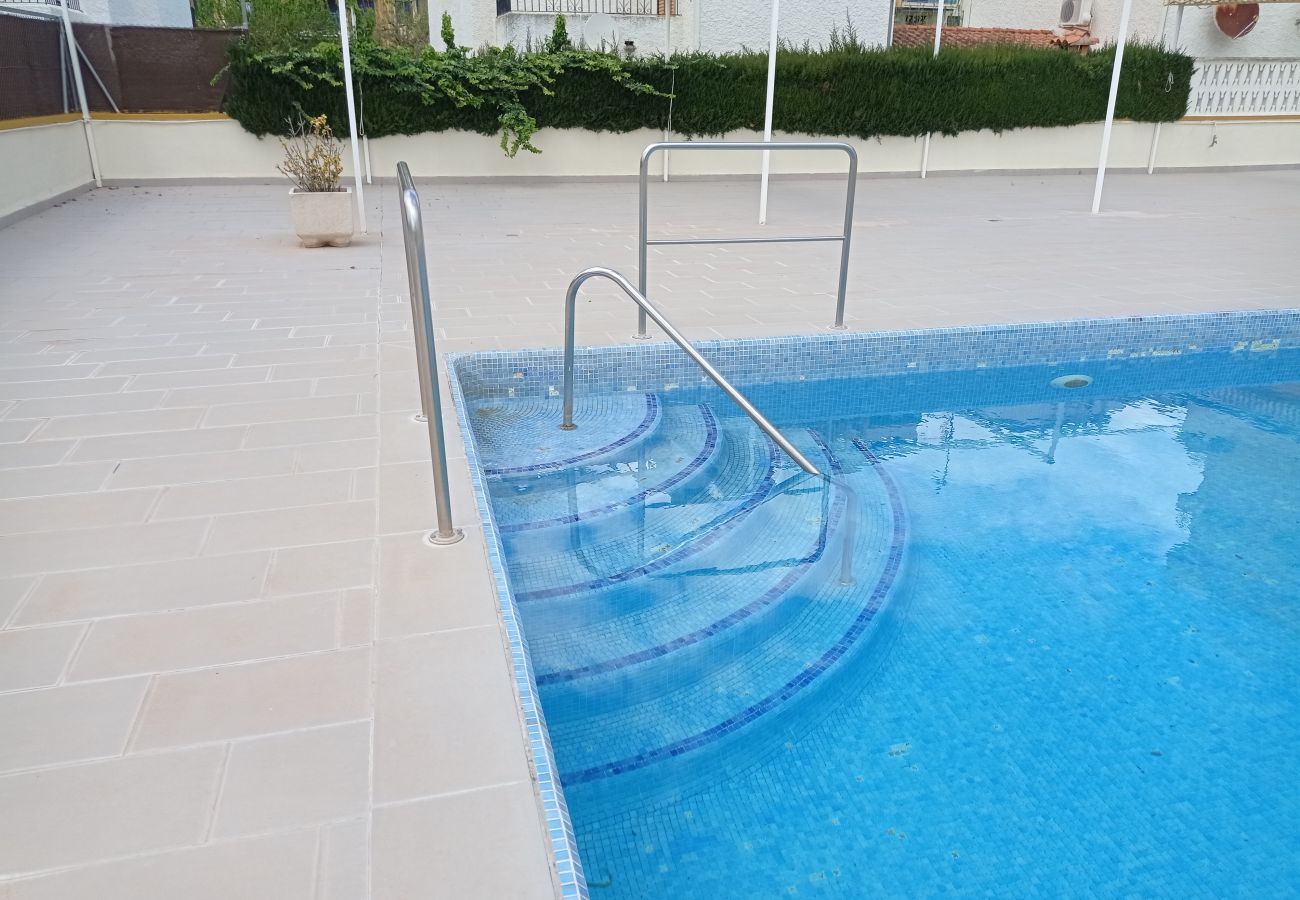 Apartamento en Playa de Gandía - 1.Los Dorados esc.I 2º pta.6
