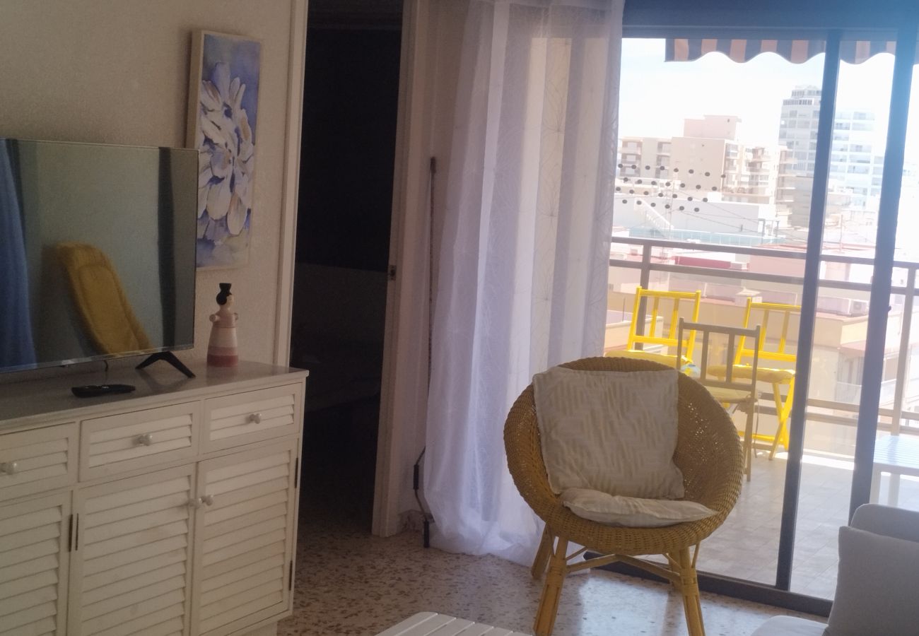 Apartamento en Playa de Gandía - 1.Manacor esc.I 8º pta.15