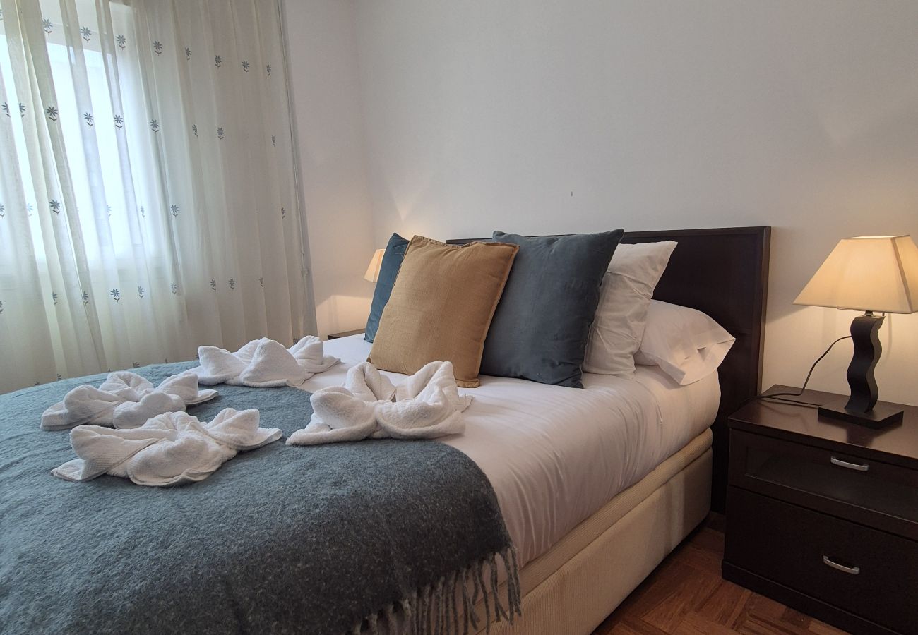 Apartamento en Gijón - 1A149 ALQUILER TEMPORADA Céntrico en Gijón con dos