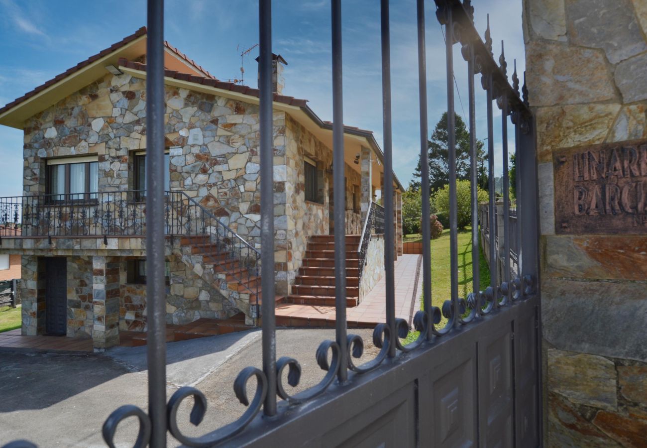 Casa en Villaviciosa - 210A Casa Linares Amplia casa en Villaviciosa Casa en Villaviciosa - 210A Casa Linares Amplia casa en Villaviciosa