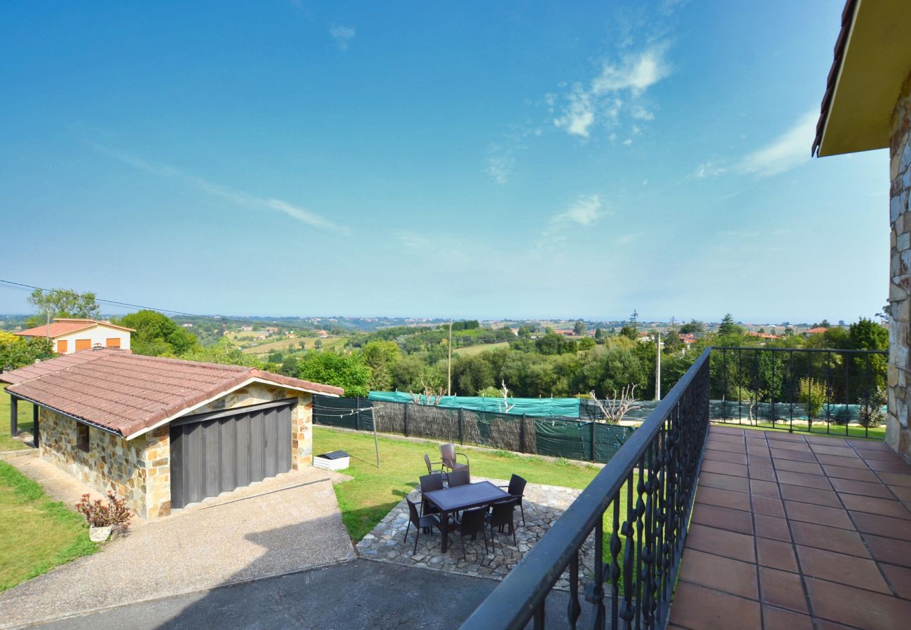 Casa en Villaviciosa - 210A Casa Linares Amplia casa en Villaviciosa Casa en Villaviciosa - 210A Casa Linares Amplia casa en Villaviciosa