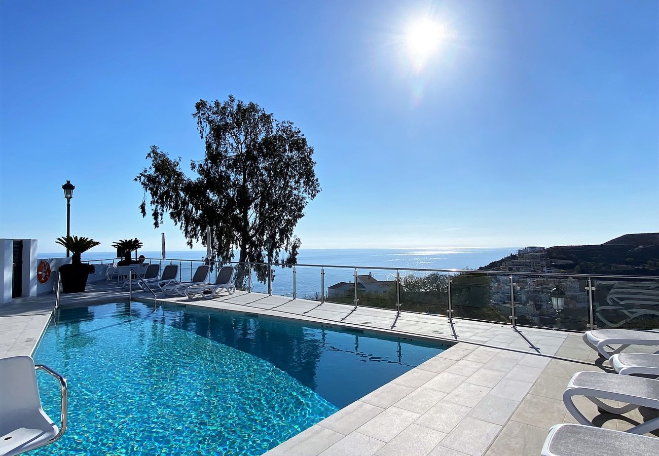 Apartamento en Nerja - Penthouse Balcon del Mar 123 by Casasol