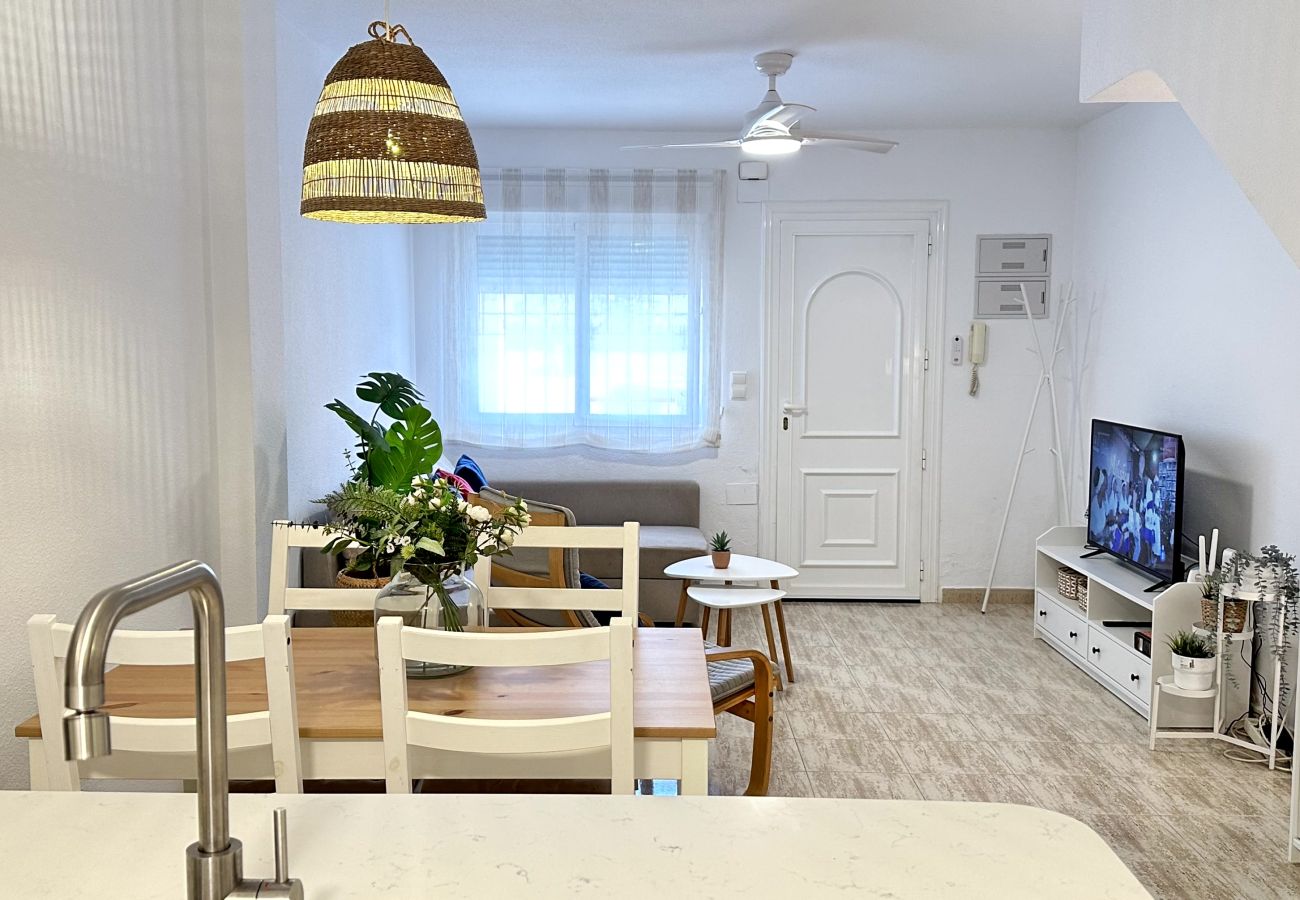 Casa adosada en Oliva - POLIGONO 5 - CASA 20 Casa adosada en Oliva - POLIGONO 5 - CASA 20