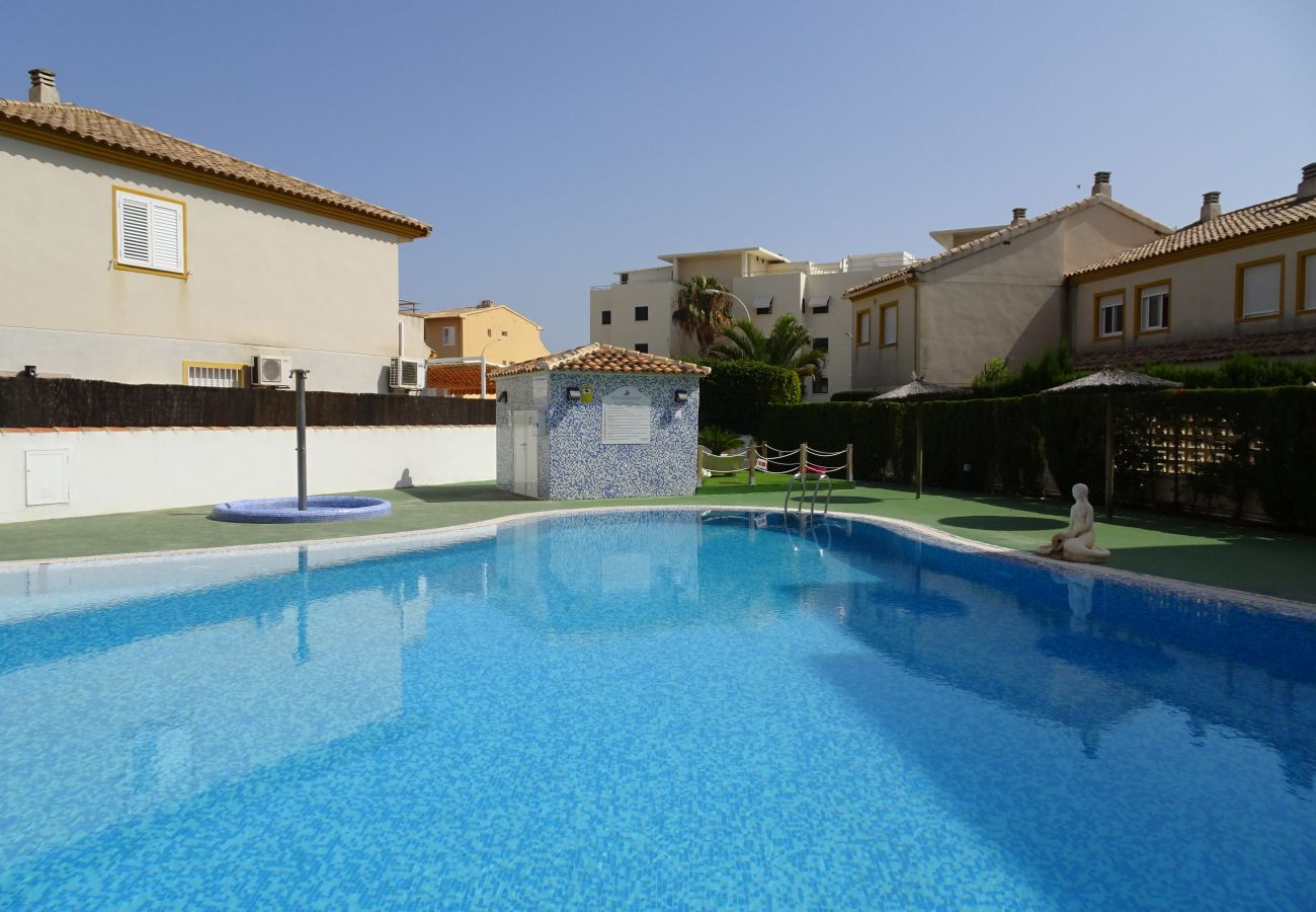 Casa adosada en Oliva - POLIGONO 5 - CASA 20 Casa adosada en Oliva - POLIGONO 5 - CASA 20