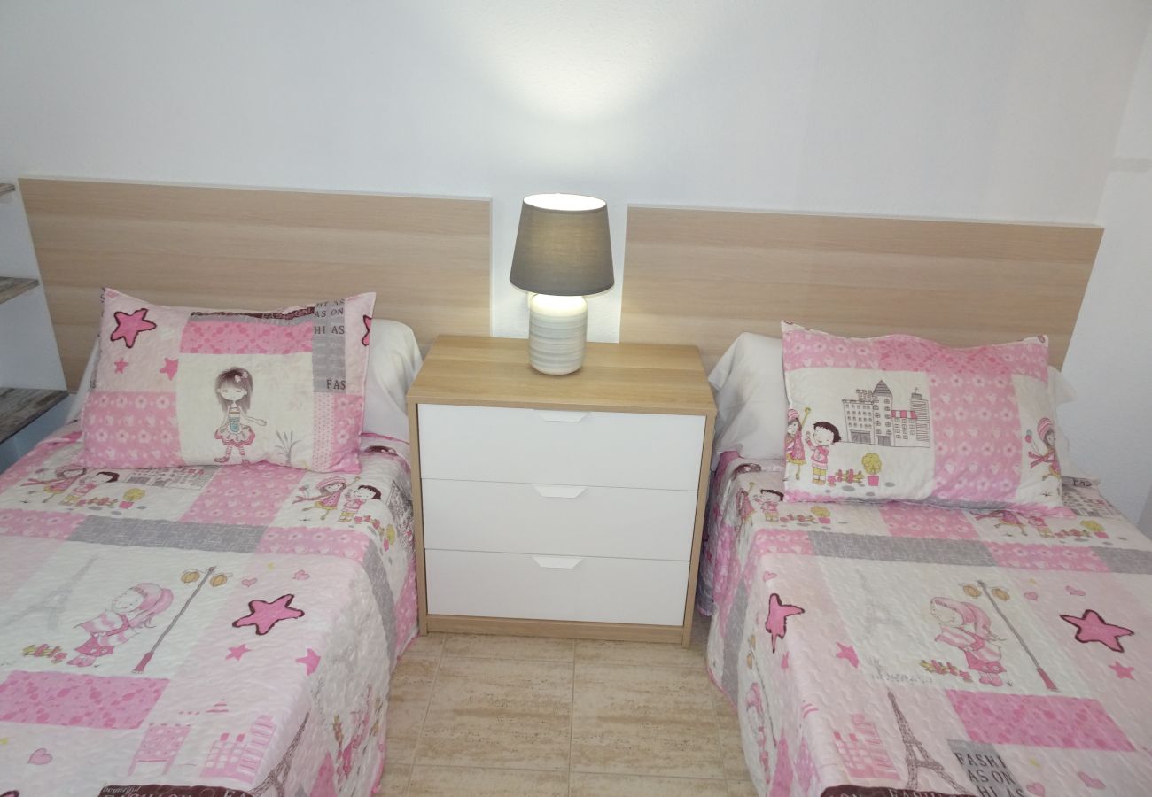 Apartamento en Oliva - POLIGONO 9  - A - 1º - 2