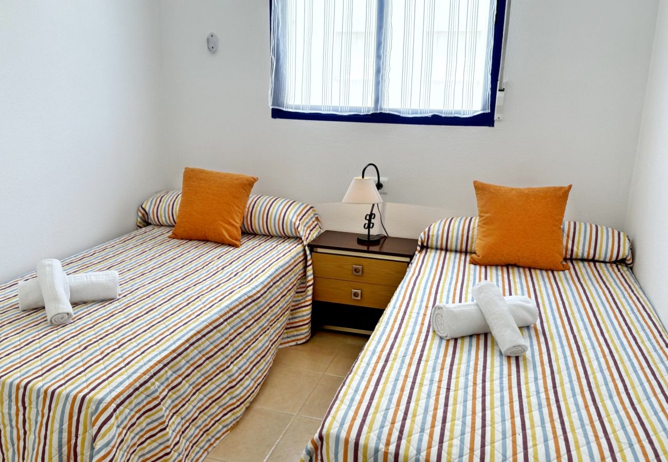 Casa adosada en Miramar Playa - ALCOIA 7 - F5