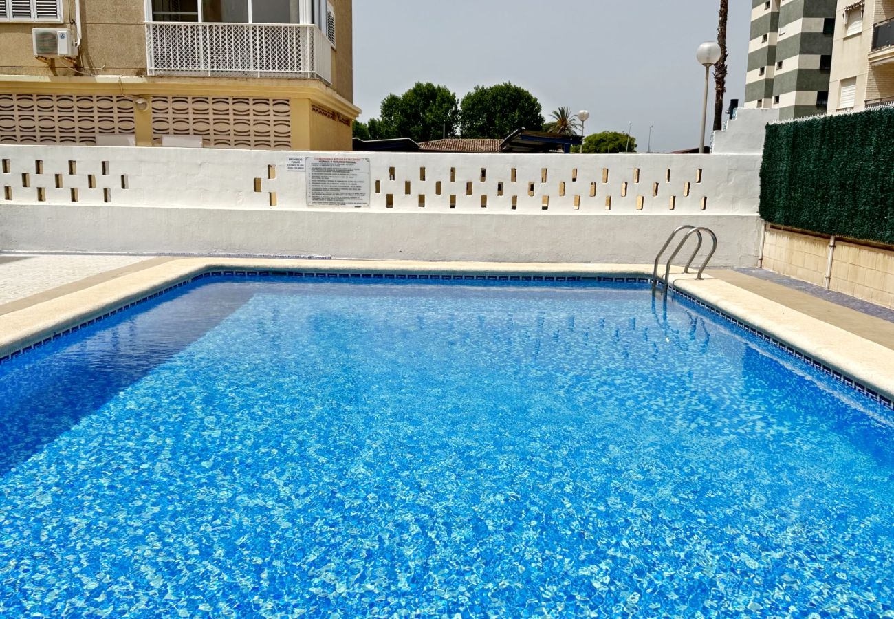 Casa adosada en Miramar Playa - ALCOIA 7 - F5