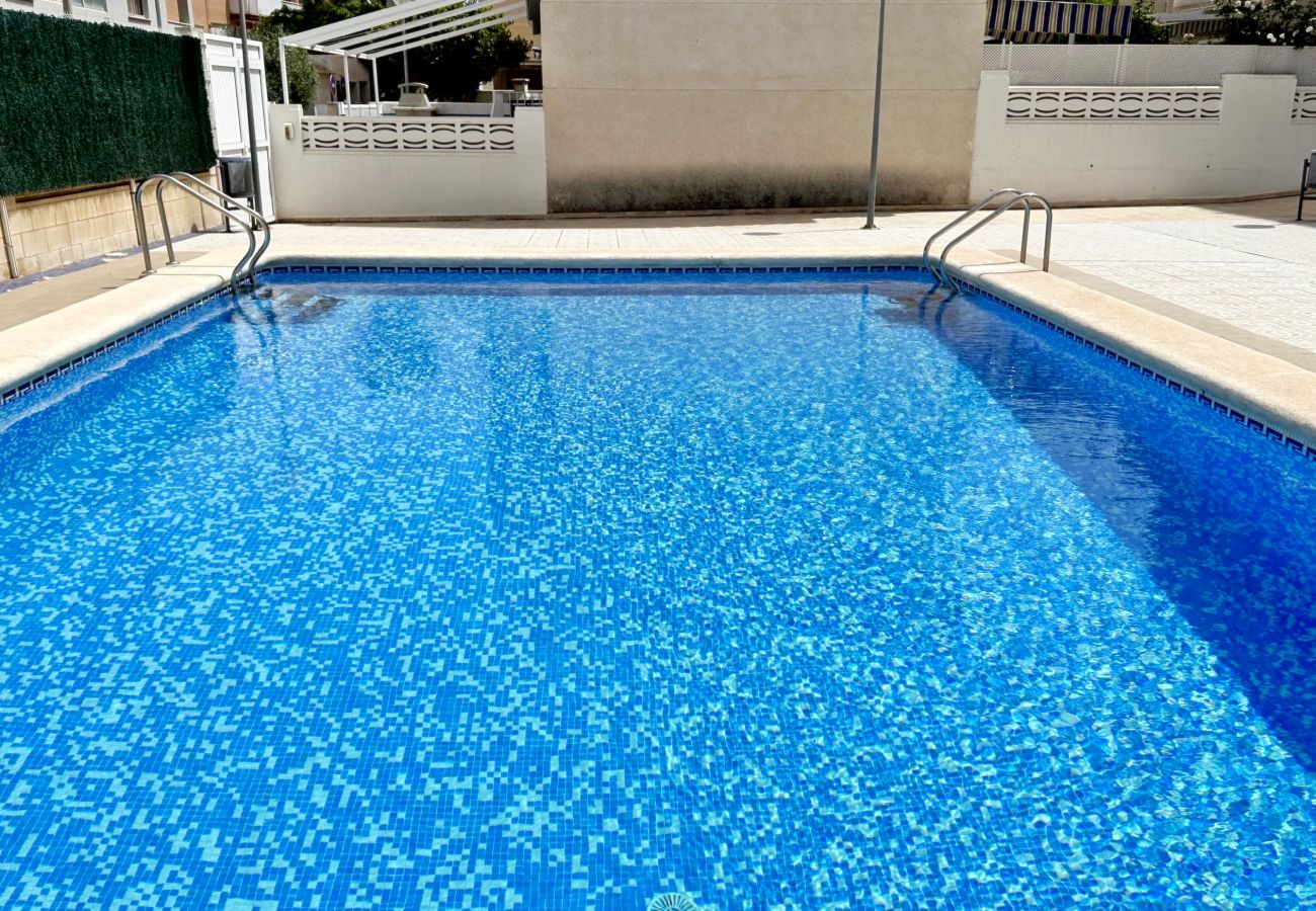 Casa adosada en Miramar Playa - ALCOIA 7 - F5