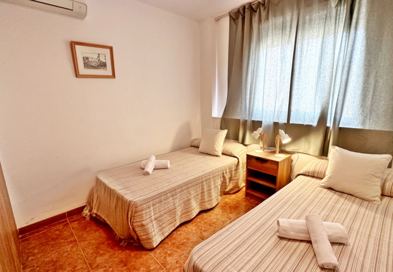 Apartamento en Miramar Playa - TARONJERS 27 - 1ª - 2º - 3ª