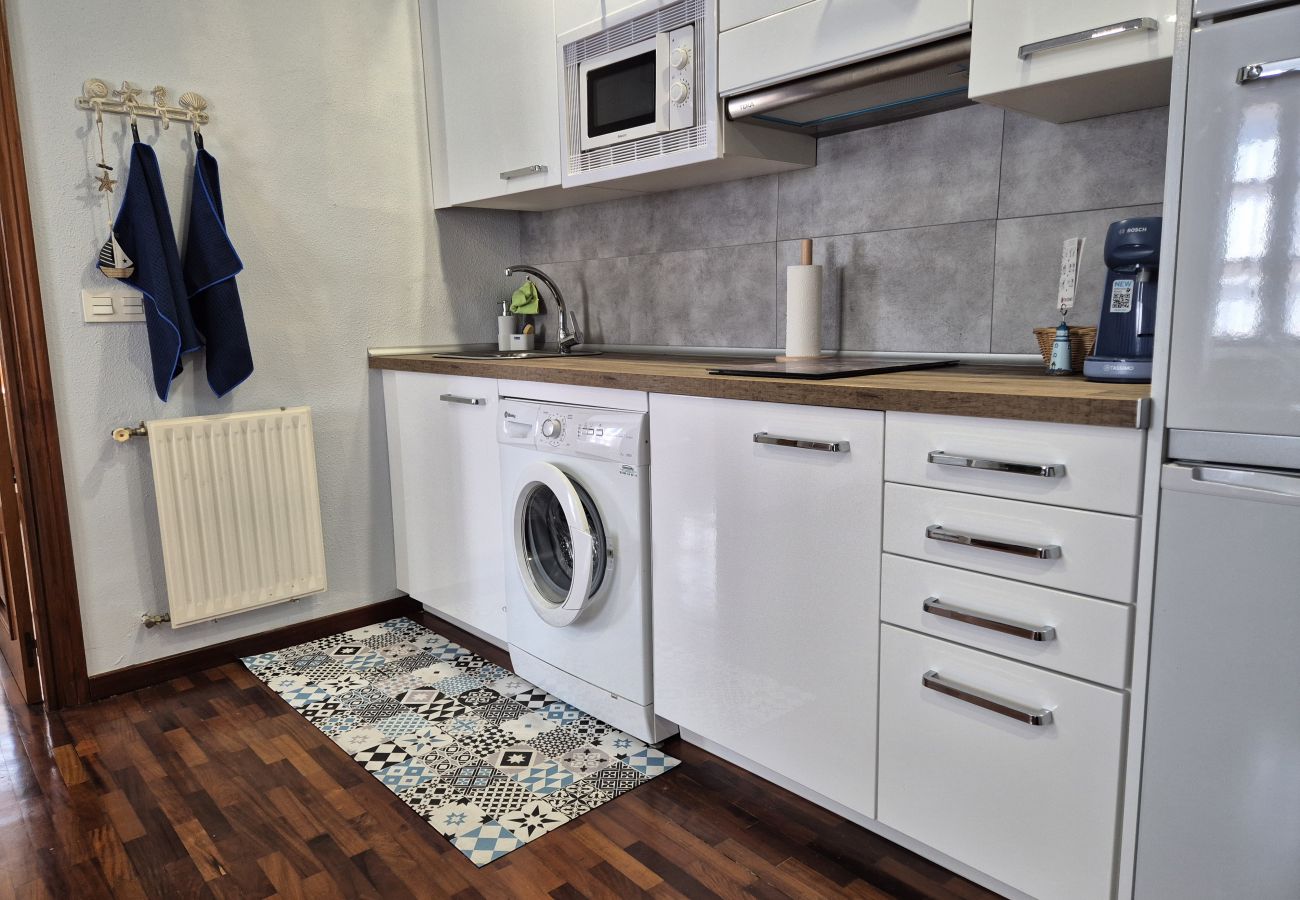 Apartamento en Gijón - 1A152 Apartamentos el Veleru Popa