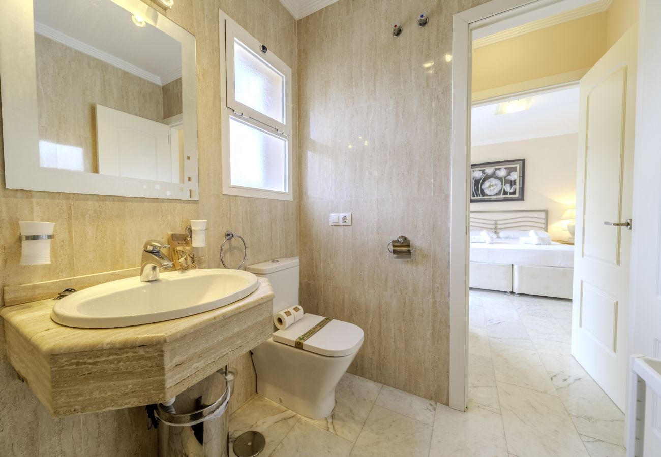 Apartamento en Nerja - Ibn Sadi Burriana Beach by Casasol