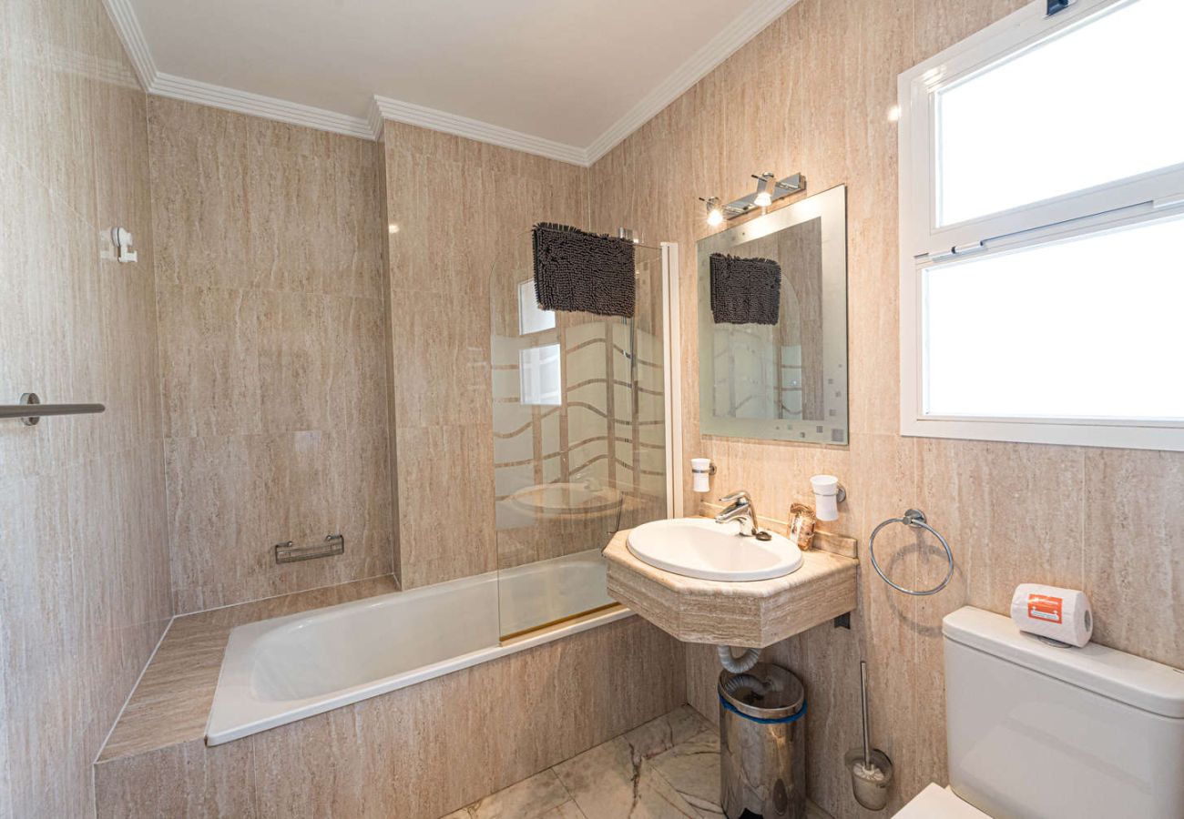 Apartamento en Nerja - Ibn Sadi Burriana Beach by Casasol