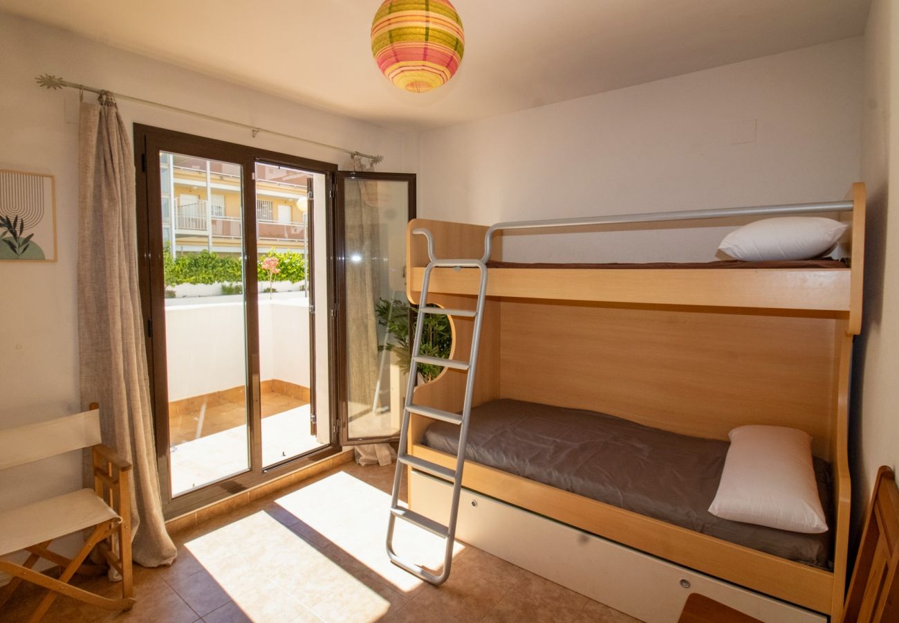 Apartamento en Alcoceber / Alcossebre - Bajo con terraza y piscina PLAYA CARGADOR