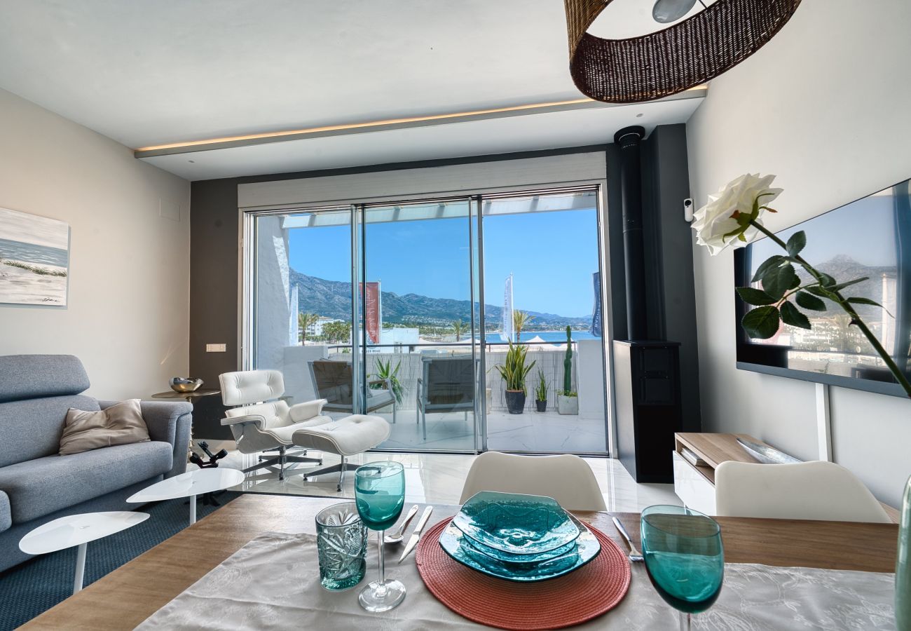 Apartamento en Marbella - 3095 Elegant Beachside Apartment in Puerto Banús