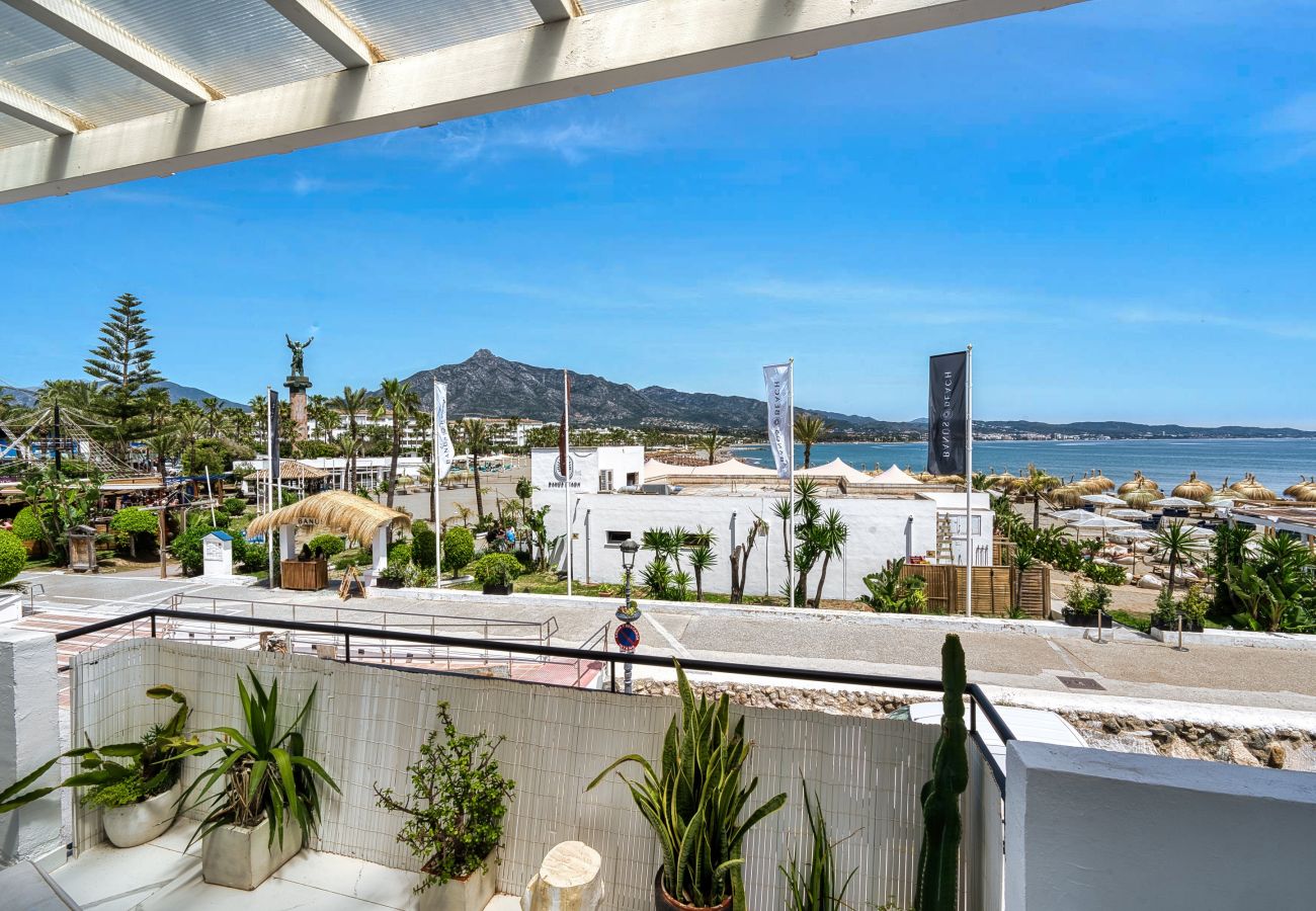 Apartamento en Marbella - 3095 Elegant Beachside Apartment in Puerto Banús