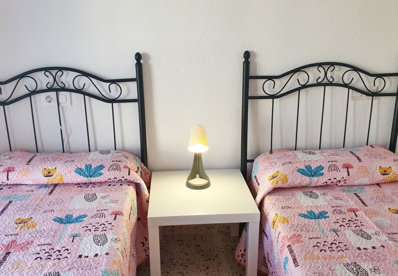 Apartamento en Gandia - CANTABRIA 3º - 36ª