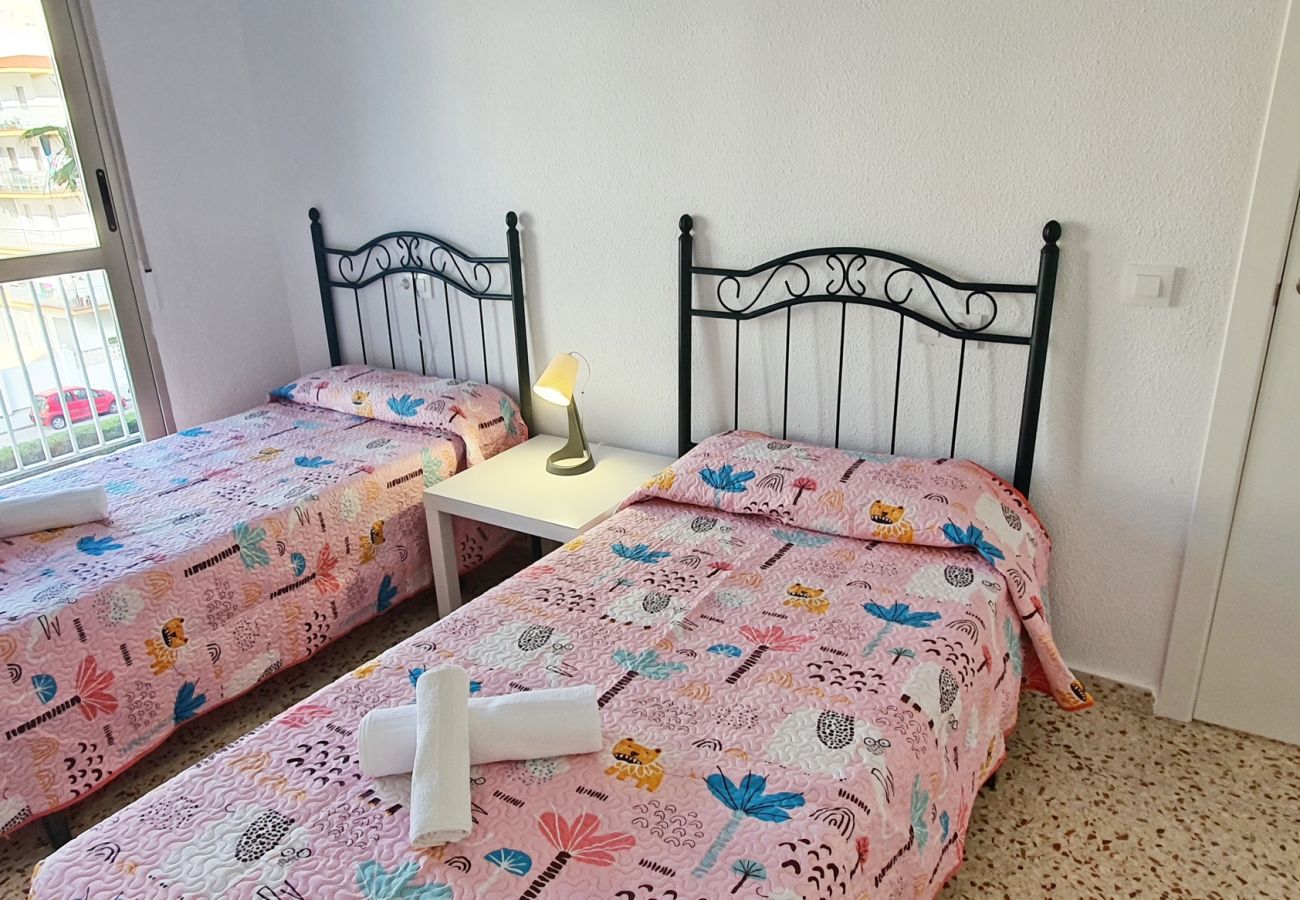 Apartamento en Gandia - CANTABRIA 3º - 36ª