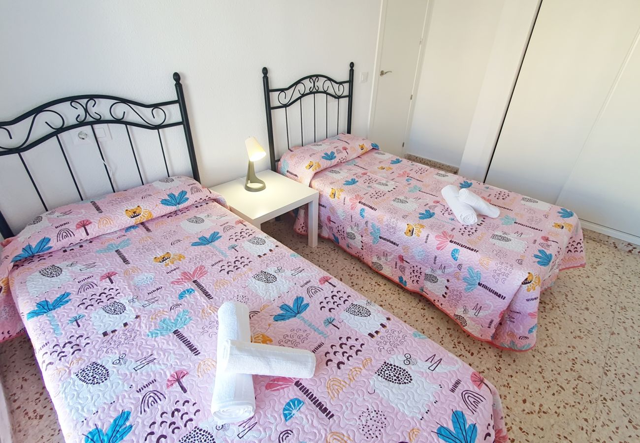 Apartamento en Gandia - CANTABRIA 3º - 36ª