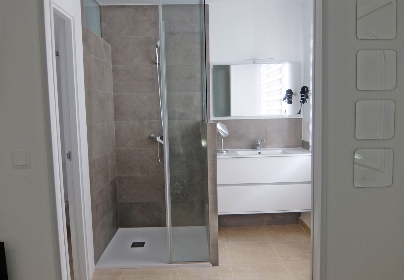 Apartamento en Oliva - FAMILY HOUSE - POLIGONO 4 14/16 Apartamento en Oliva - FAMILY HOUSE - POLIGONO 4 14/16